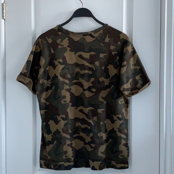 MEN (t-shirt) - Picture 2 of 4